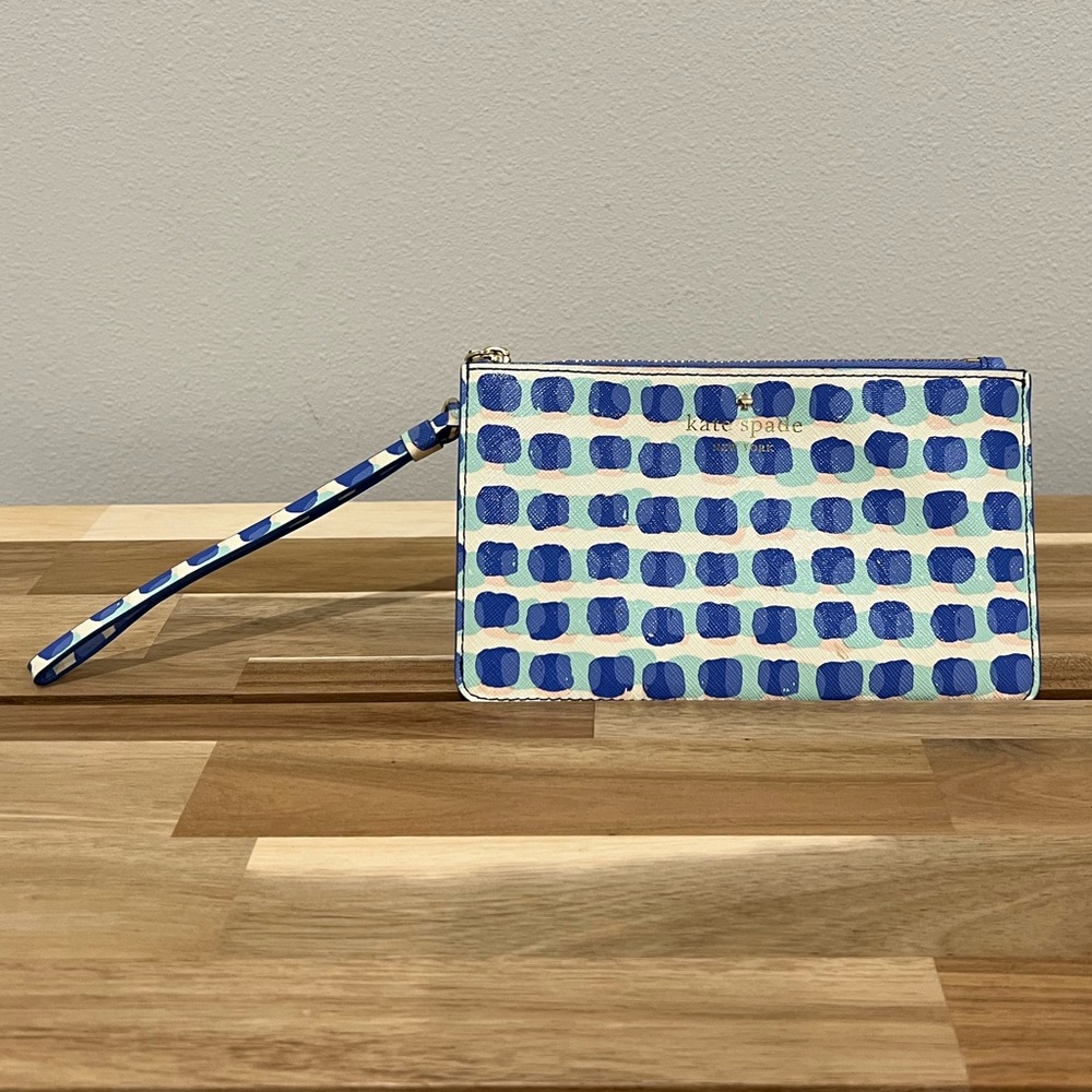 Kate Spade Wristlet Wallet